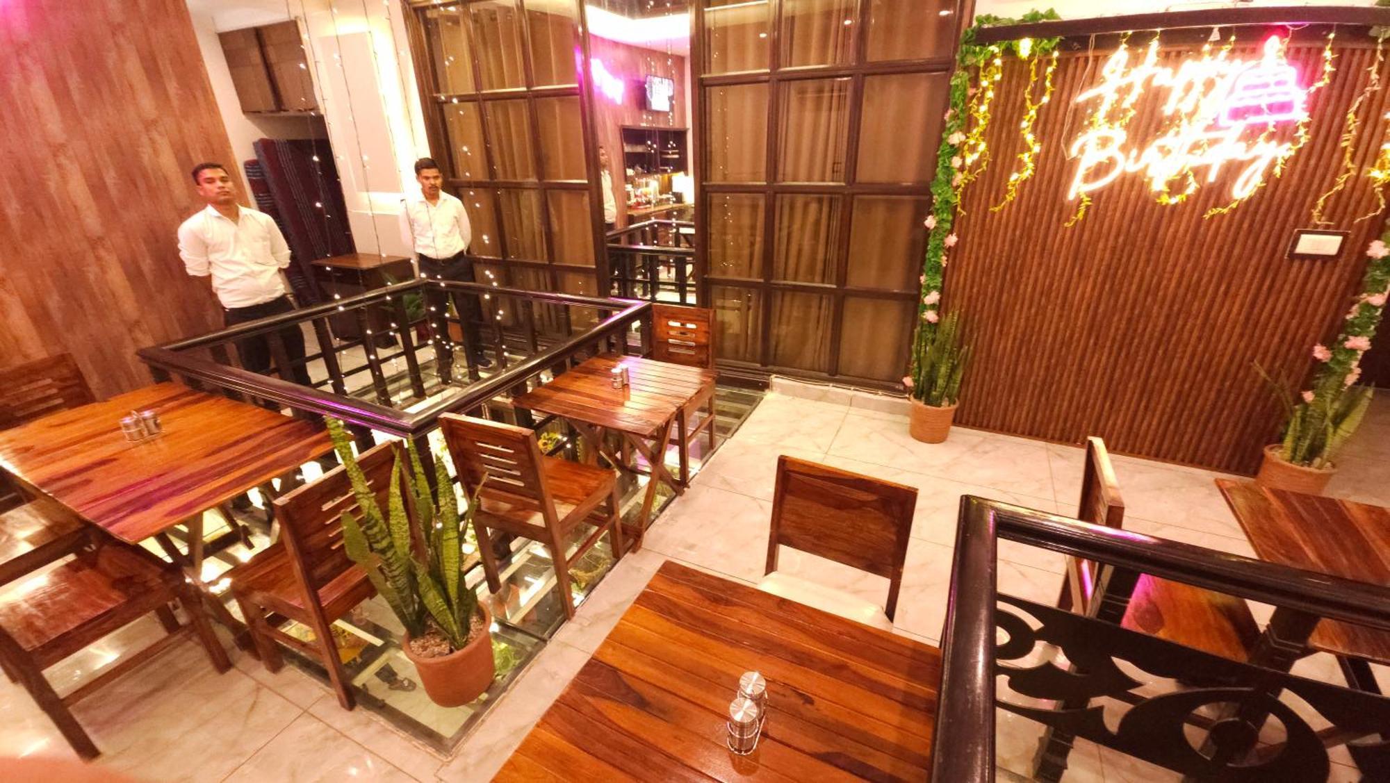 Hotel Vrs Inns Chandīgarh Exterior foto